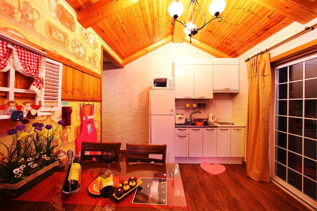 Muju Iris Pension Exterior foto