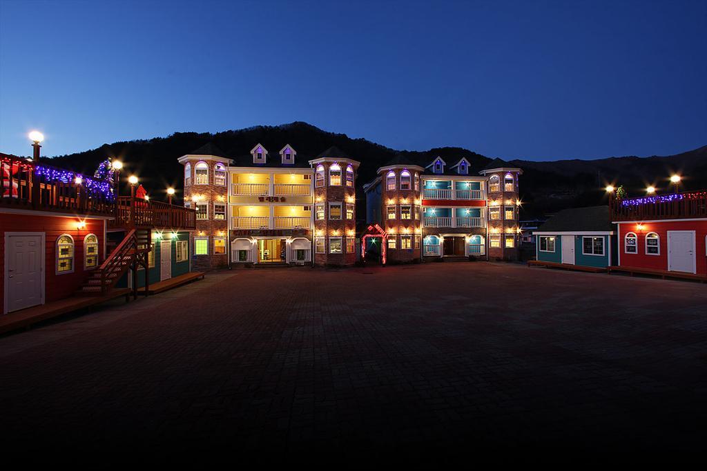 Muju Iris Pension Exterior foto