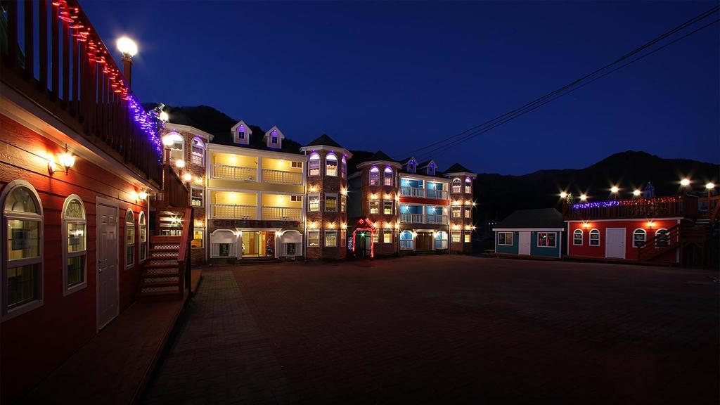 Muju Iris Pension Exterior foto